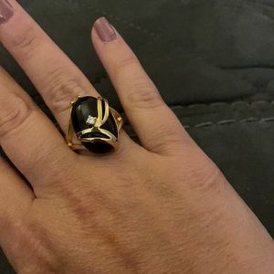 Women’s ring